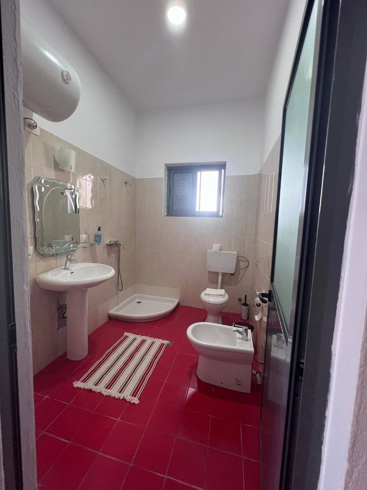 Hostel Internacional Grilë Εξωτερικό φωτογραφία
